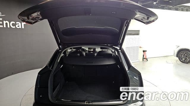 Audi Q5 2023 — ფოტო 19/20
