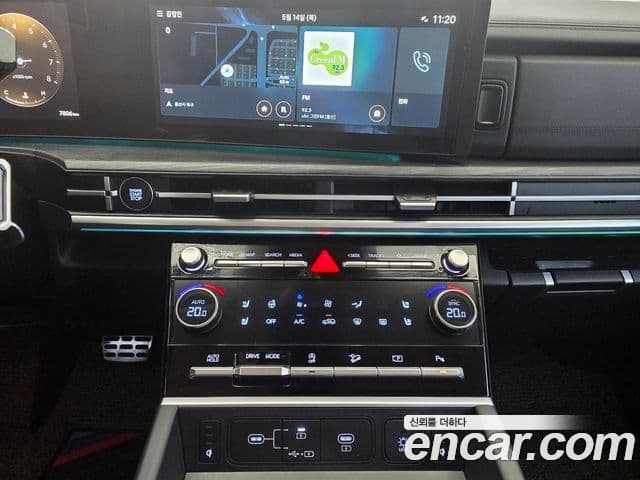 Hyundai Santa Fe 2025 — ფოტო 12/17