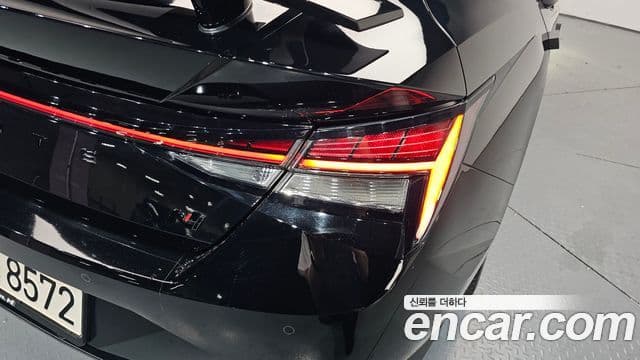 Hyundai The New Avante Hybrid 2021 — Şəkil 13/33