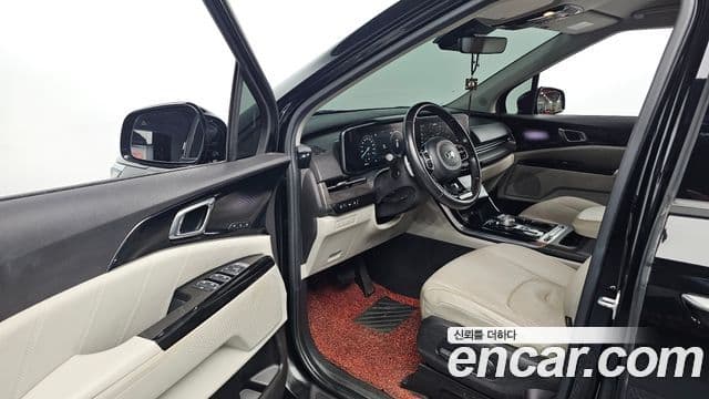 Kia Carnival 2020 — ფოტო 10/20