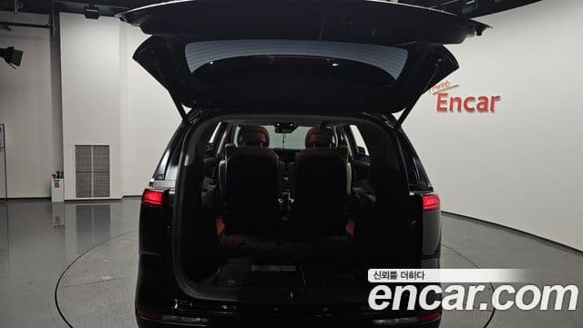 Kia Carnival 2020 — ფოტო 20/20