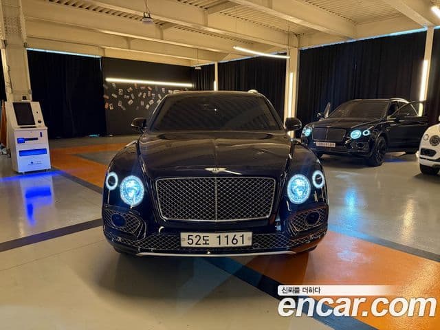 Bentley Bentayga 2018 — Photo 19/19