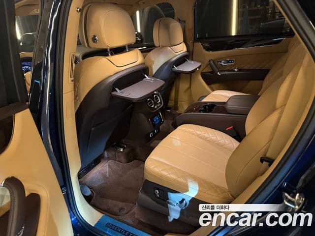 Bentley Bentayga 2018 — Photo 3/19