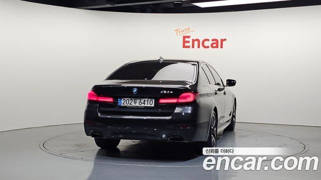 BMW 5 Series 2022 — Şəkil 4/20