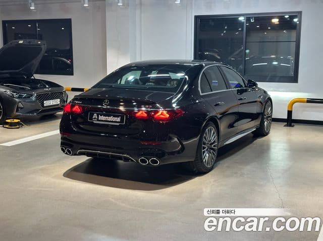 Mercedes-Benz E-Class 2025 — Şəkil 2/20