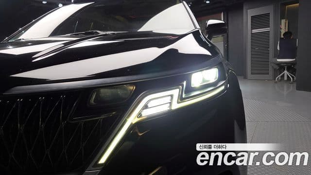 Kia Carnival 2021 — Şəkil 17/34