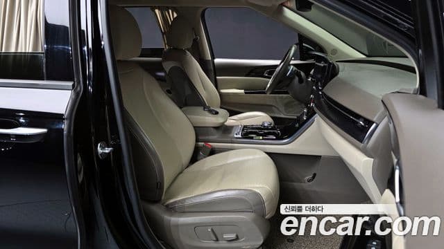 Kia Carnival 2021 — Şəkil 8/34