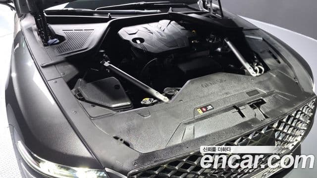 Genesis Electrified G80 2022 — ფოტო 5/20