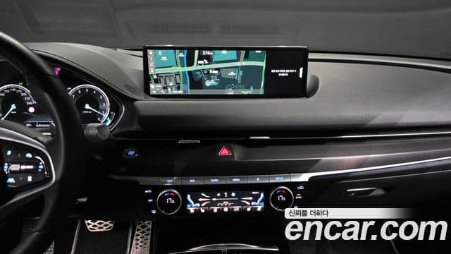 Genesis Electrified G80 2022 — ფოტო 14/20
