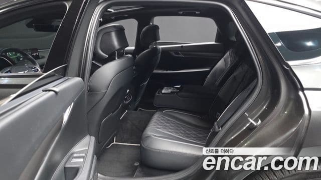 Genesis G80 2022 — ფოტო 30/35