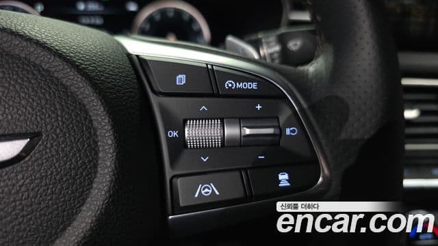 Genesis G70 2022 — ფოტო 13/20