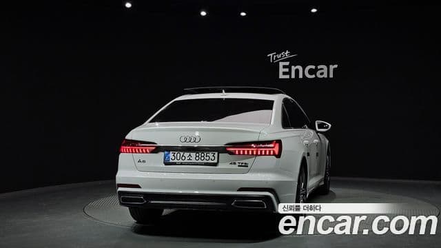 Audi A6 2022 — Photo 11/19