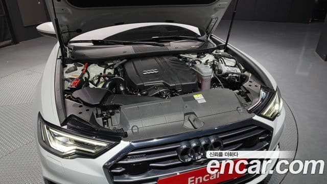 Audi A6 2022 — Photo 8/19