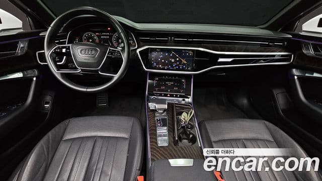Audi A6 2022 — Photo 17/19