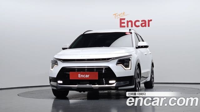 Kia Niro 2022 — ფოტო 3/20
