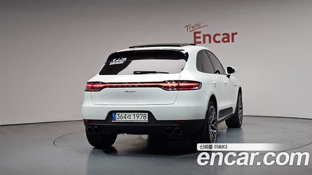 Porsche Macan 2021 — Фото 4/20