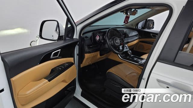 Kia Carnival 2022 — ფოტო 10/20