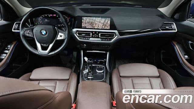 BMW 3 Series 2022 — ფოტო 7/20