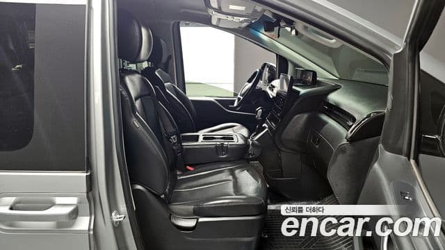 Hyundai Staria 2022 — Şəkil 12/20