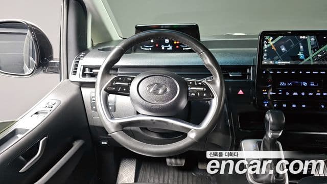 Hyundai Staria 2022 — Şəkil 13/20