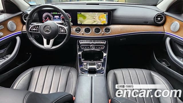 Mercedes-Benz E-Class 2019 — Şəkil 7/20