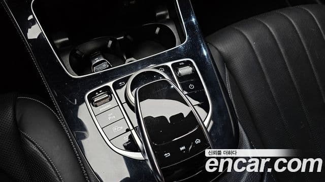 Mercedes-Benz E-Class 2019 — Şəkil 9/20