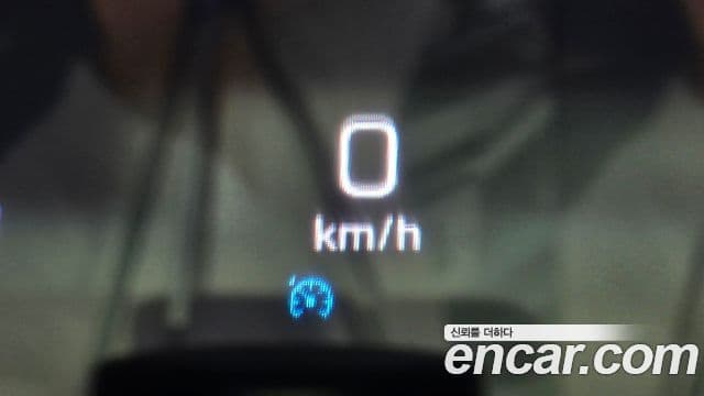 Mercedes-Benz E-Class 2019 — Şəkil 18/20