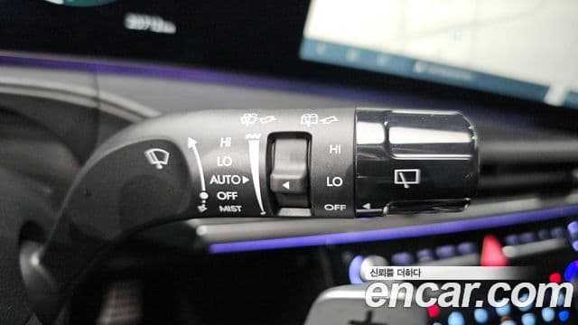Hyundai Santa Fe 2024 — Şəkil 14/33