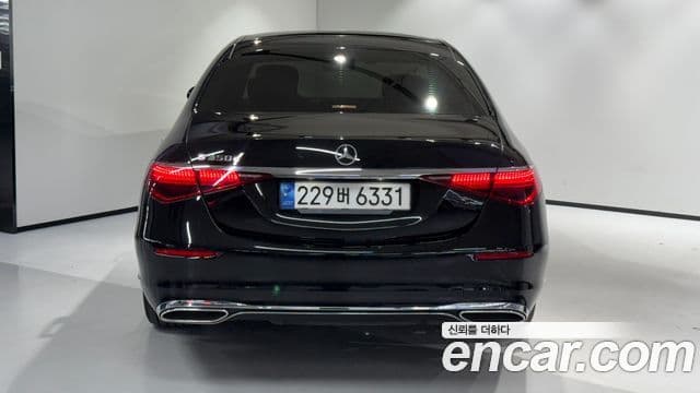 Mercedes-Benz S-Class 2023 — Фото 4/20