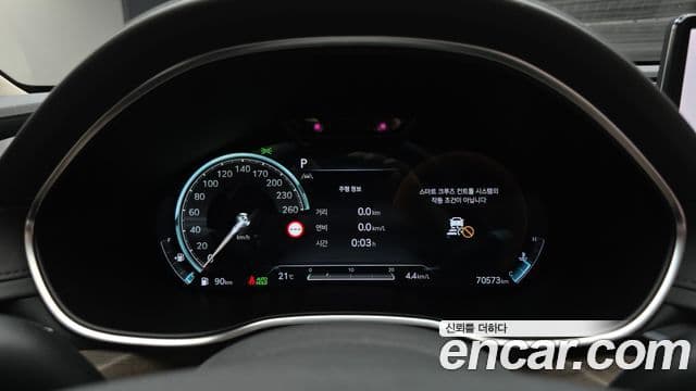 Genesis Electrified G80 2021 — ფოტო 8/20
