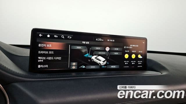Genesis GV80 2021 — ფოტო 17/20