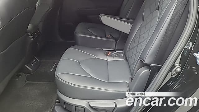 Toyota Highlander 2025 — Şəkil 11/20