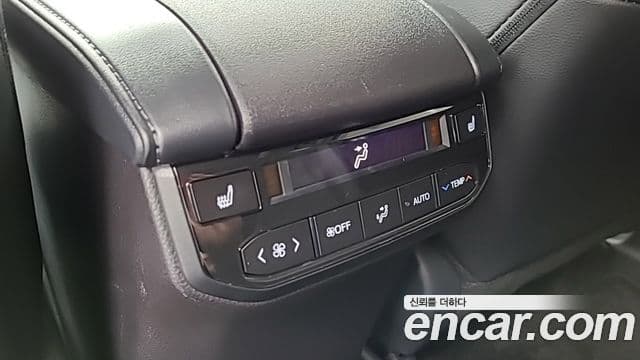 Toyota Highlander 2025 — Şəkil 15/20