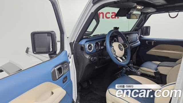 Jeep Wrangler 2020 — Photo 20/20