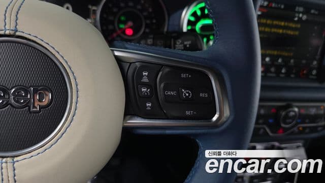Jeep Wrangler 2020 — Photo 16/20