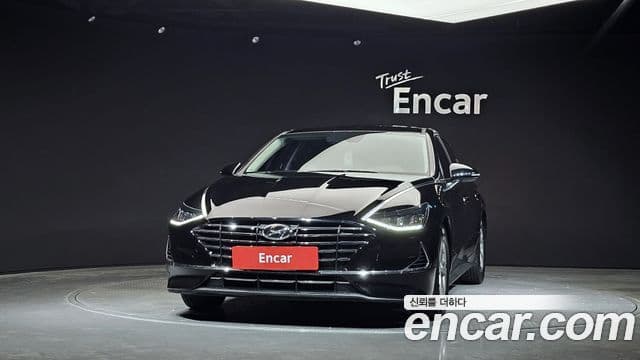 Hyundai Sonata 2019 — Фото 3/20