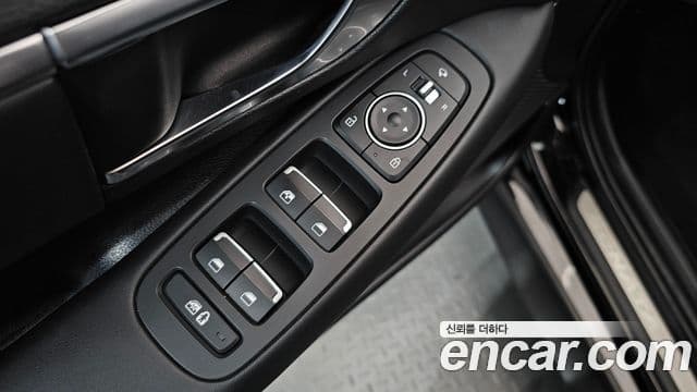 Hyundai Sonata 2019 — Фото 17/20
