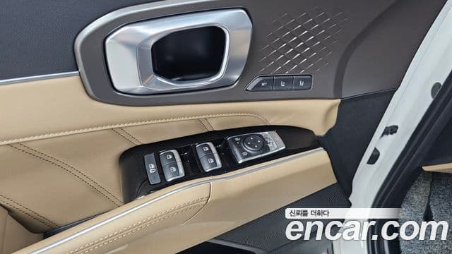 Kia Sorento 2024 — Photo 22/32