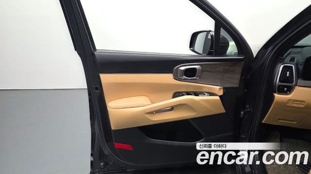 Kia Sorento 2021 — Şəkil 2/31