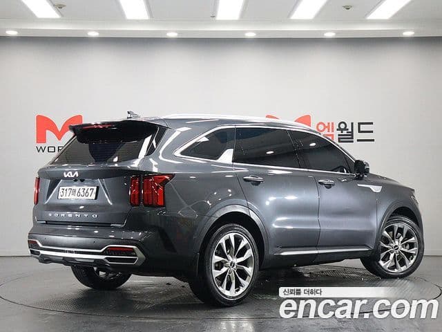 Kia Sorento 2022 — ფოტო 2/20