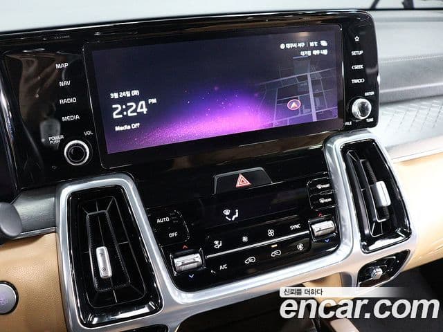 Kia Sorento 2022 — ფოტო 7/20