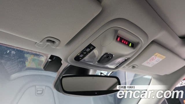 Jeep Cherokee 2021 — Фото 17/20