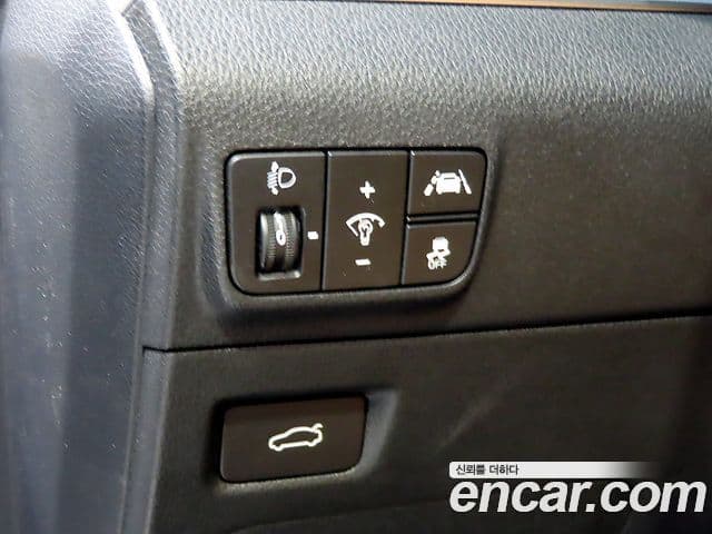 Kia K5 2023 — фото 15 из 20