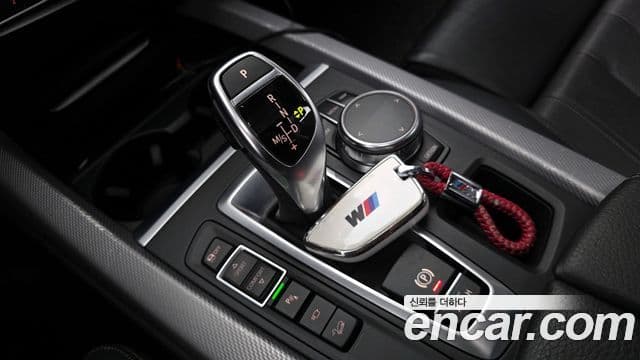 BMW X5 2018 — ფოტო 7/20