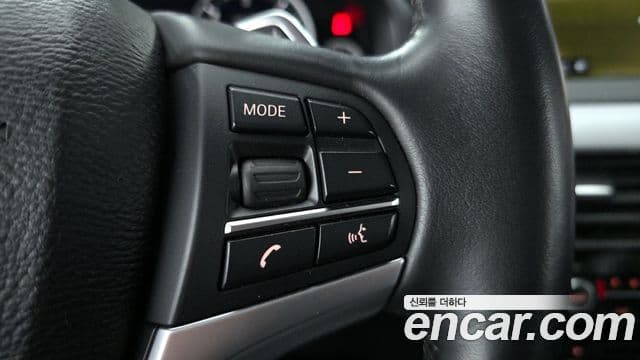 BMW X5 2018 — Şəkil 19/33