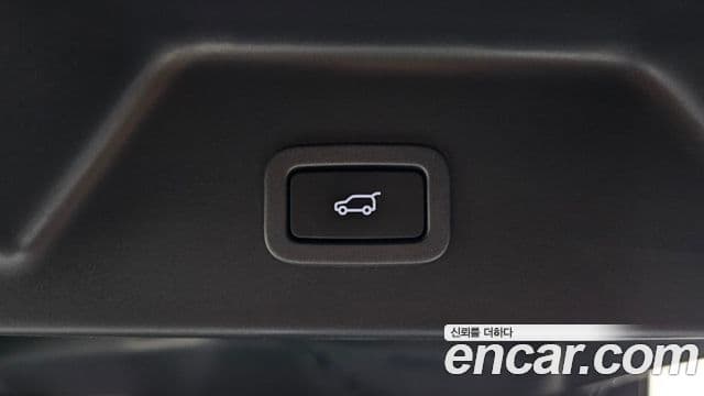 Land Rover Range Rover 2019 — Photo 5/20