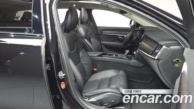 Volvo V90 Cross Country 2018 — ფოტო 11/20