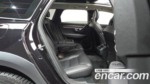 Volvo V90 Cross Country 2018 — ფოტო 12/20