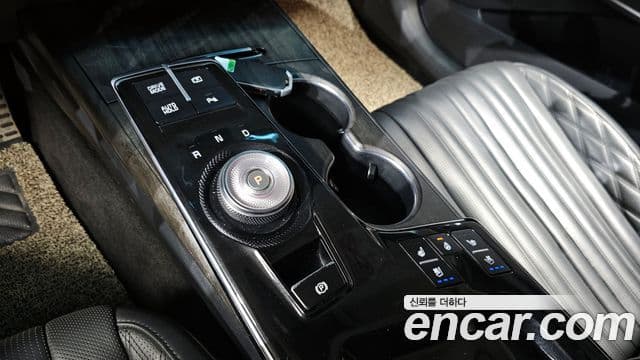 Kia K8 2021 — Şəkil 8/20