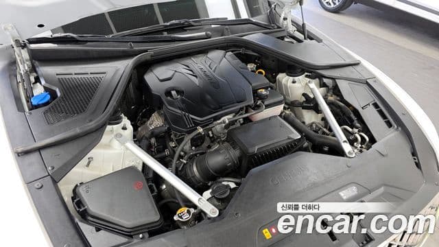 Genesis G80 2022 — ფოტო 14/20